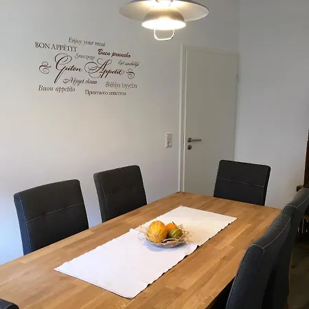 Stadtgefluester Apartamento Cochem